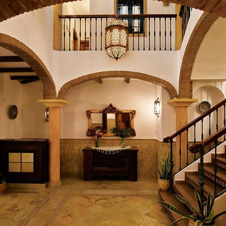 Apartamentos Turisticos Casa De La Borrega Эстепона Экстерьер фото